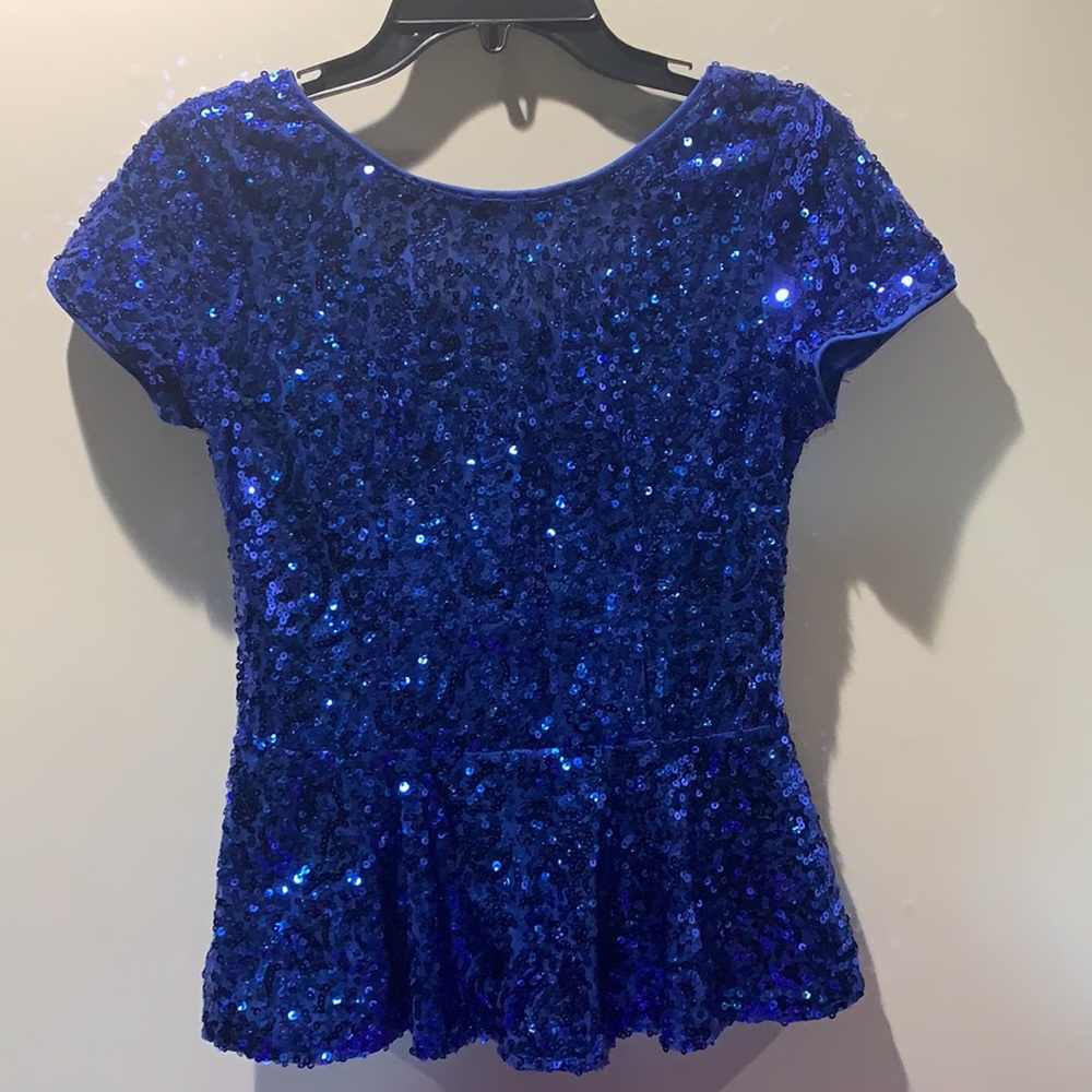 🌸mcm Designer blouse size M  (new no tag)